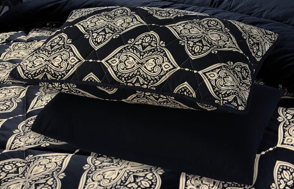 Vintage Black - Quilted Pillow Case
