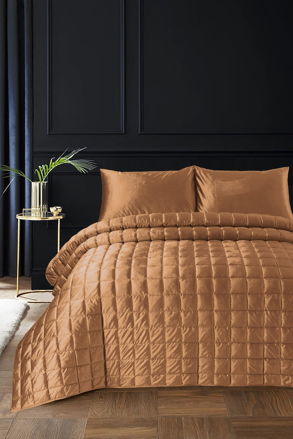 Golden - Velvet Bedspread