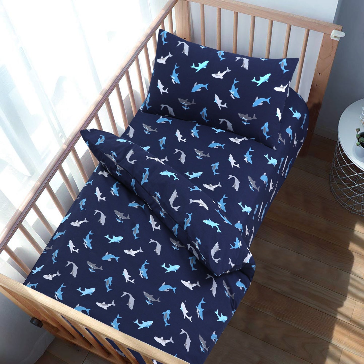 SHARK TANK - Cot Comforter Set